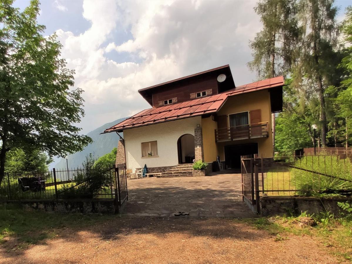 Villa Chalet Ai Monti Di Zuclo - Tione Tione di Trento Exterior foto
